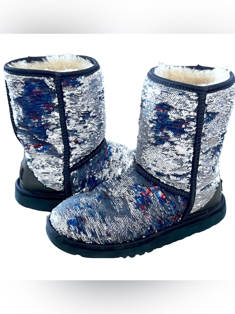 UGG AUSTRALIA WOMEN'S BOOTS 1002978 BLUE SILVER RED SEQUIN CLASSIC SHORT BOOTS 5